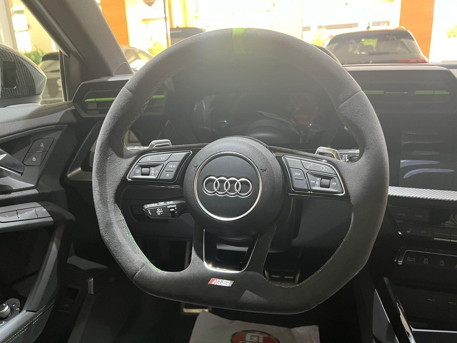 AUDI RS Q3